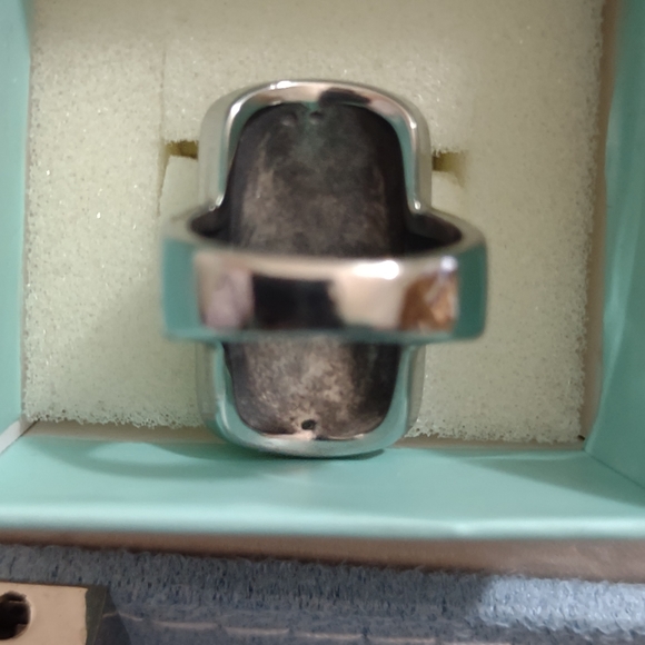 Ring - Picture 3 of 5